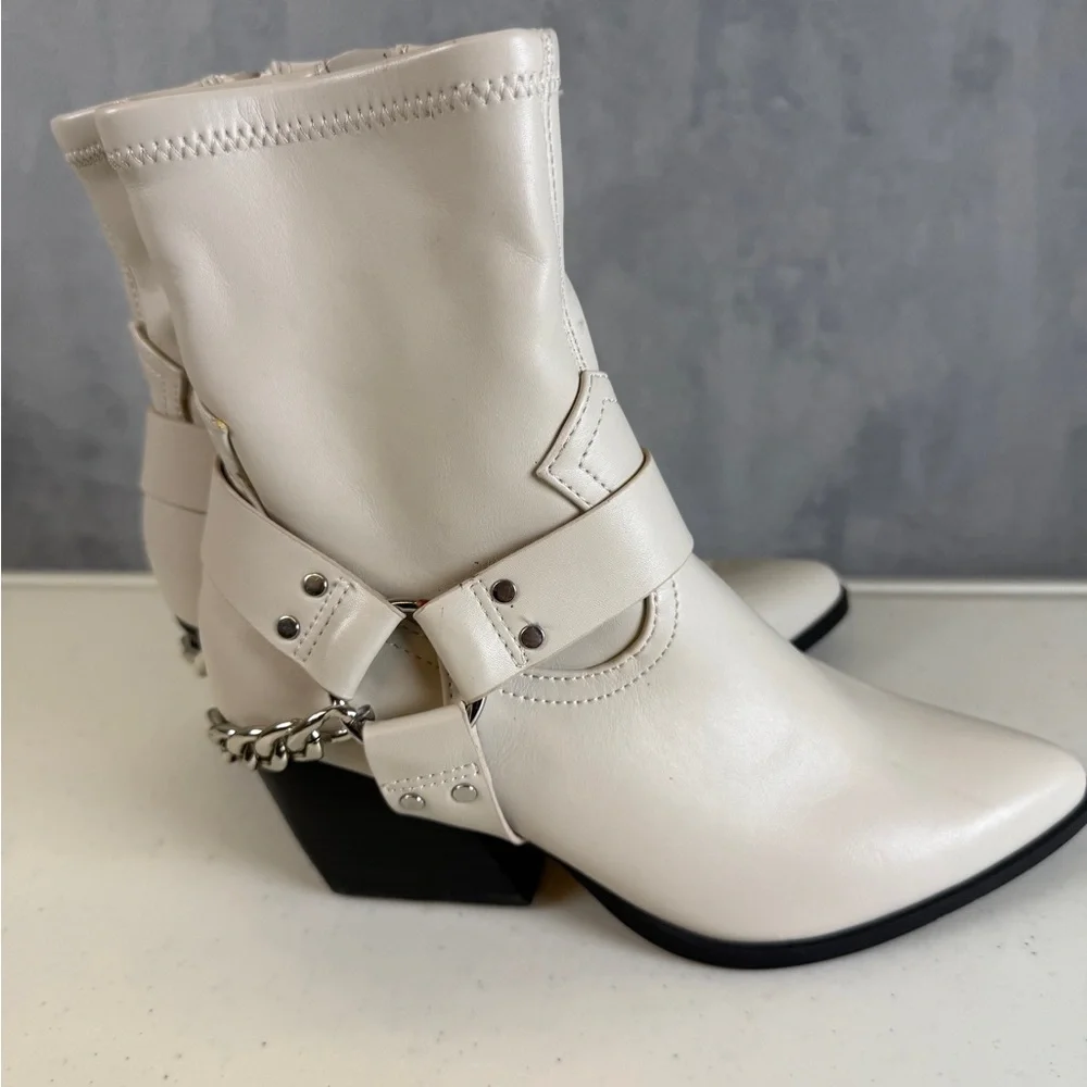 DV by Dolce Vita Boots Keeler Moto Size 6 Cream Heeled Boots - Picture 2 of 9